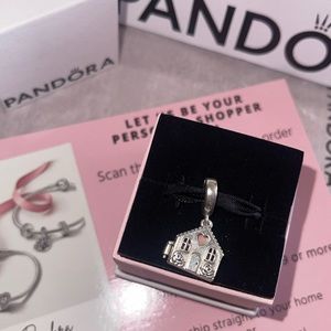 Pandora home charm